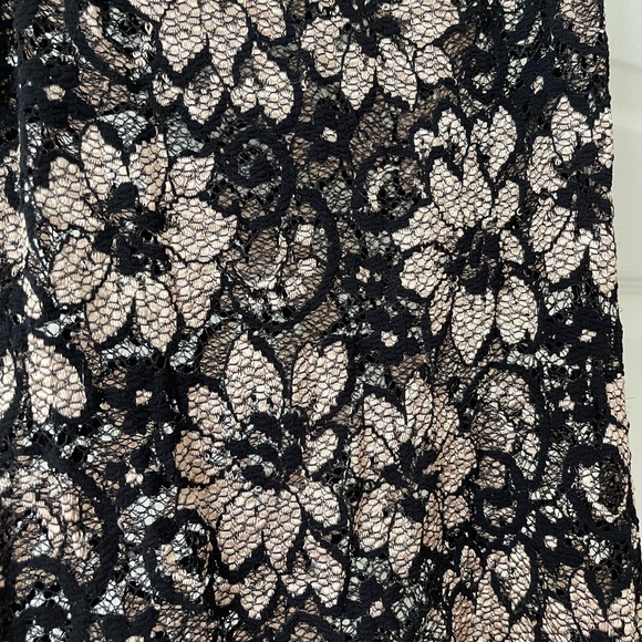 Black Lace Mini Dress Printed Flowers - Picture 6 of 9